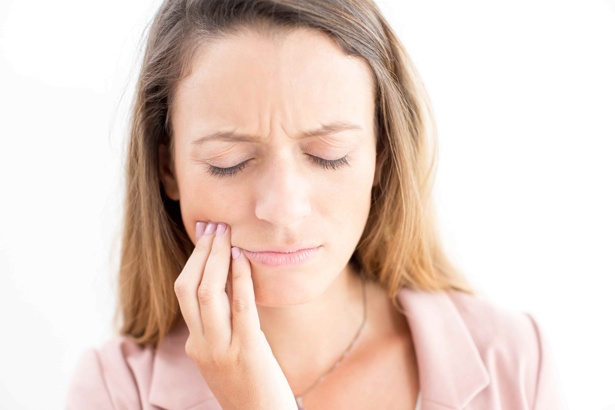 Understanding Toothaches Signs, Symptoms, & Effective Treatments
